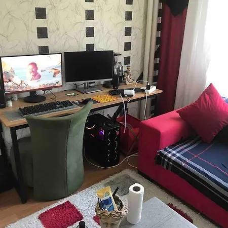 Apartment Eryaman 1-2 Metro Istasyonunda Hijyenik Bir Ev ! Ankara